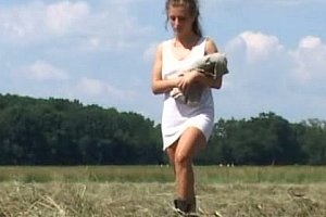 欧美大腿之间bbb