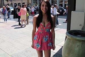 很黄很暴力的小视频网站