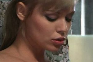 日本zzzwww色视频