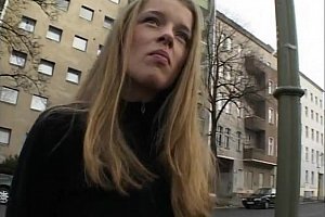 日本老年恋老同性tv